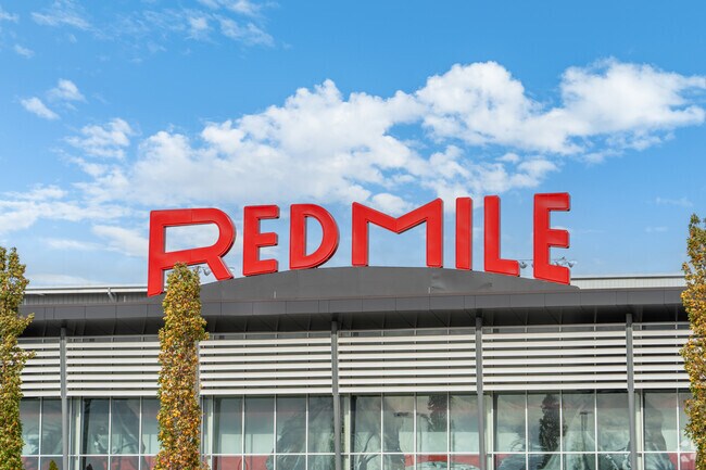 Red Mile Gaming & Racing is located in the Red Mile neighborhood of Lexington.