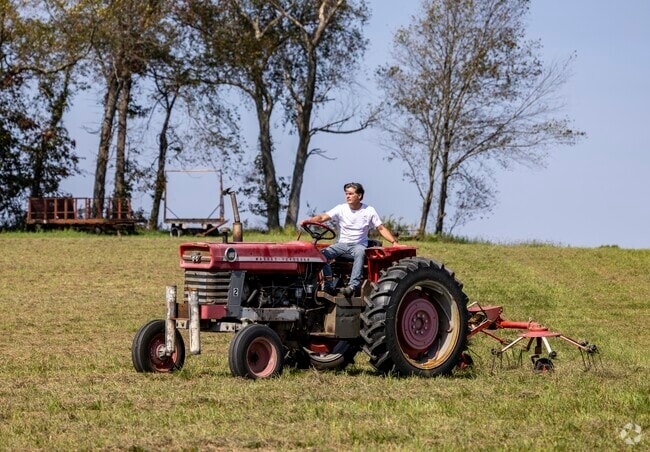 NH_558708_Upper Yoder_050925_P2_DW_FINAL