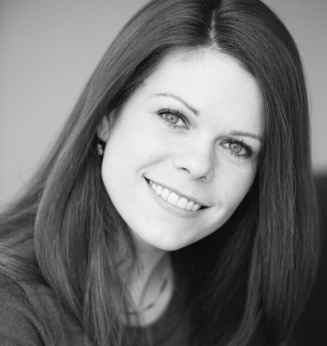 Shannon Thomas