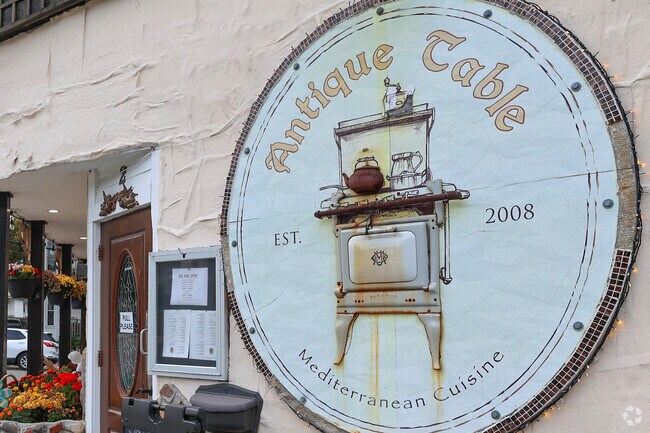 Antique Table is a favorite Italian restaurant among many in Chatham Street.