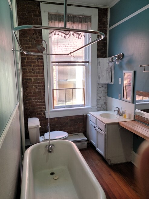 155 W Pine St unit Apartment 4, Ponchatoula, LA 70454 - photo 1