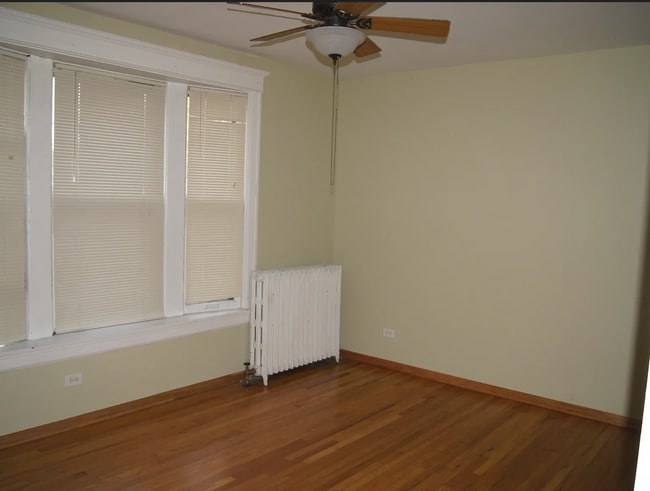 96 Pine Ave unit 1, Riverside, IL 60546 - photo 4