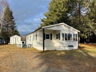 279 Kelley Mobile Homes Park, Millinocket, ME 04462