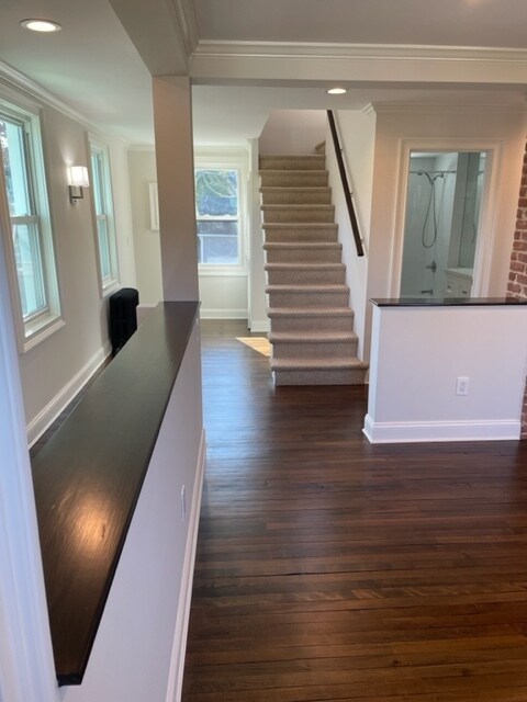 32 Oakland St unit 1 Upper Duplex, Huntington, NY 11743 - photo 6