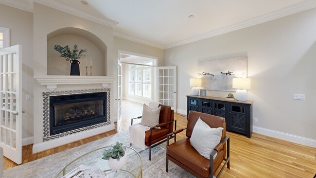 621 Wildflower Cir, Chattanooga, TN 37419 - photo 2