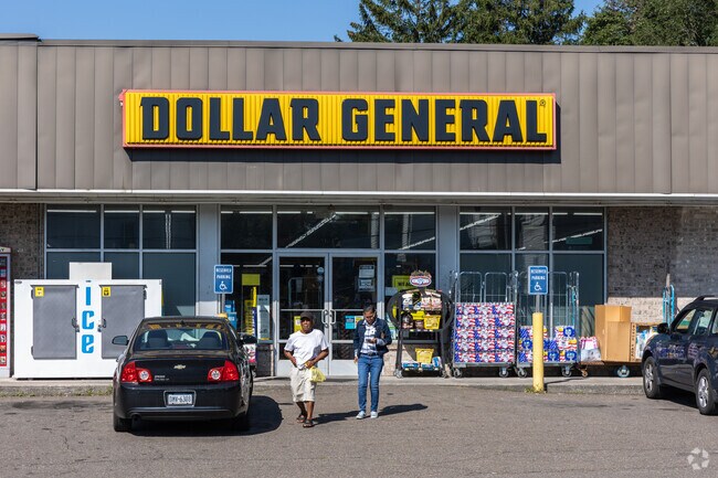 Minutes from Mahanoy, is Dollar General to grab some household items.