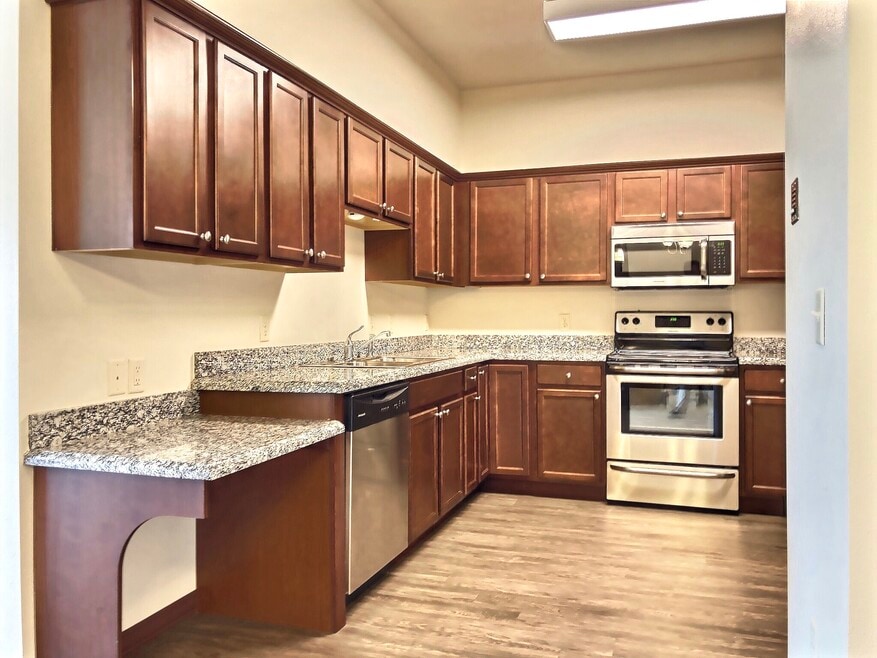 Quail View - 55+, Mitchell, SD 57301 - photo 1