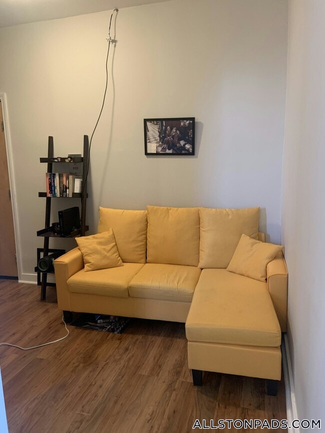 1189 Commonwealth Ave Unit 24, Boston, MA 02134