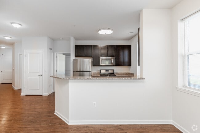 The Villas at Fairway, Piscataway, NJ 08854 - photo 7