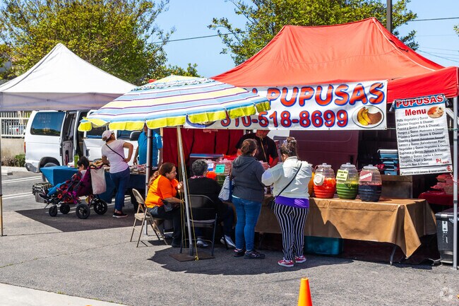Enjoy freshly made pupusas for lunch at the Wilmington Farmers Market.