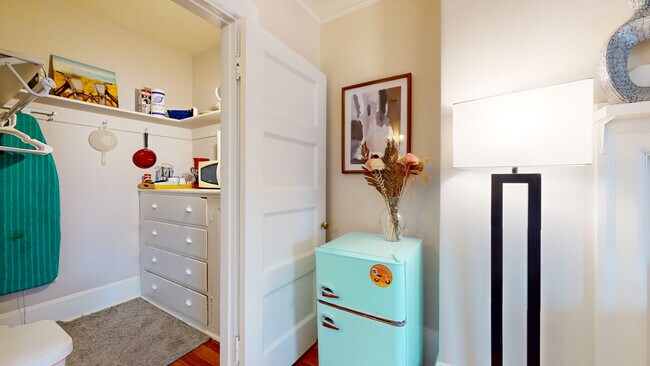 1029 Beacon St unit 14, Brookline, MA 02446 - photo 7