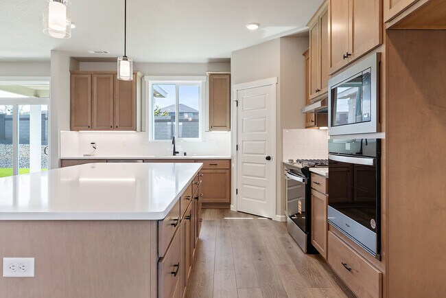 10900 NE 111th St, Vancouver, WA 98662 - photo 6