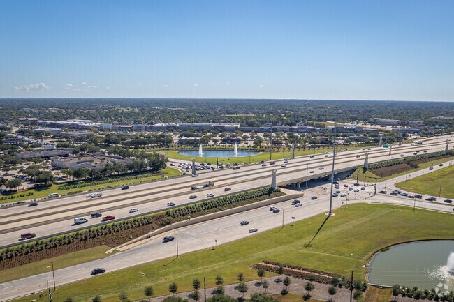 Silverlake is conveniently situated just off Highway 288, providing easy access for residents.