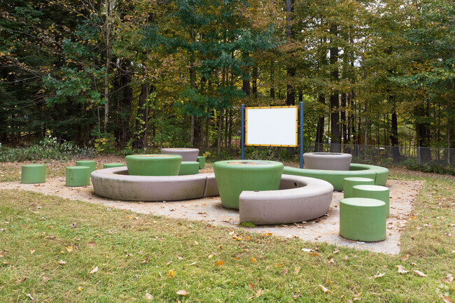 An amazing outdoor classroom at Greenfield Elementary School.