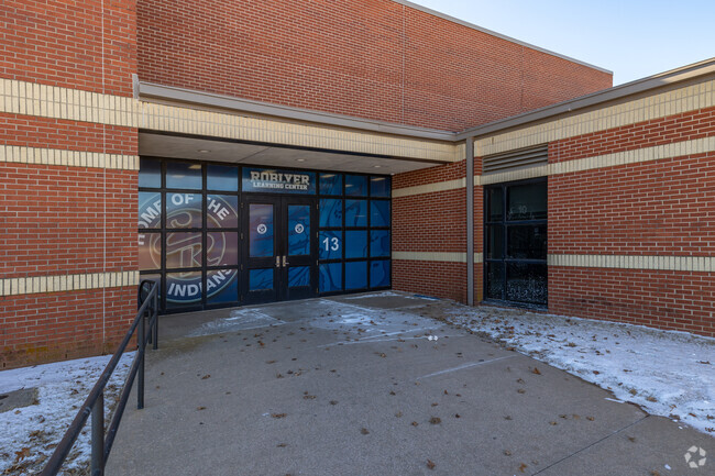 Leslie F. Roblyer Learning Center has earned a B- grade on Niche.