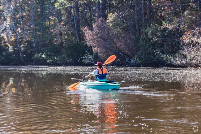 Summerville locals love to kayak the Ashley River at Herbert H. Jessen Public Boat Landing.