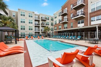 1325 Annunciation St, New Orleans, LA 70130