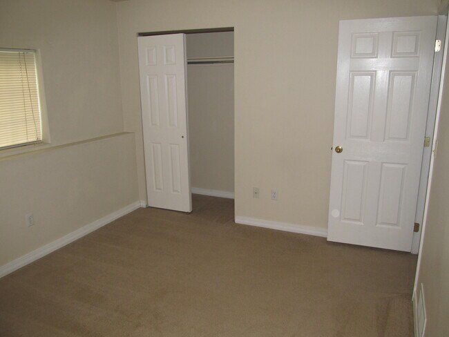 4006 Cheyenne St unit B, Cheyenne, WY 82001 - photo 4