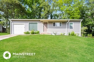 862 Kennesaw Dr, Forest Park, GA 30297