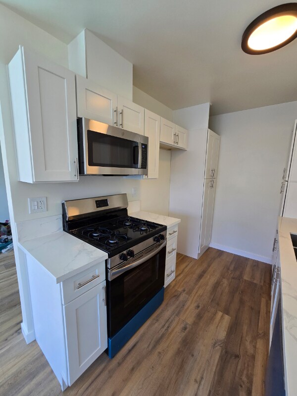 4475 Murietta Ave unit 16, Los Angeles, CA 91423 - photo 5