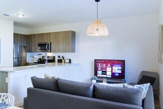 171 NW 158th St Unit FL1-ID1022252P, Miami, FL 33169