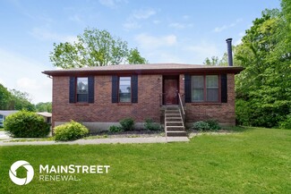 5600 Wooded Lake Dr, Jeffersontown, KY 40299