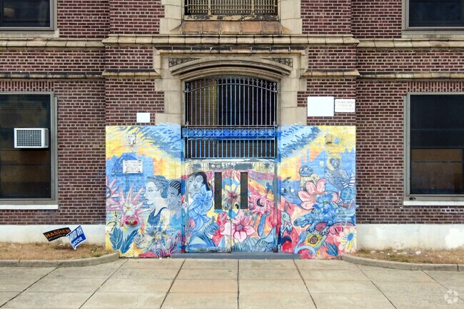 John B Stetson Middle School has some murals painted on the building.