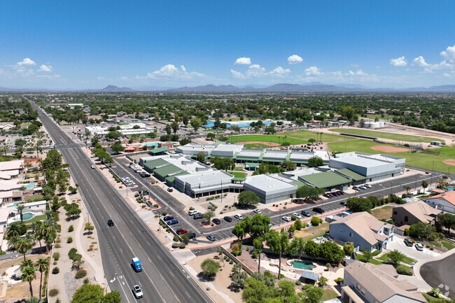 Greenfield Junior High School is located on Greenfield Road in Gilbert.