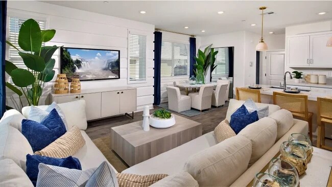 741 Mara Loop, Chula Vista, CA 91911 - photo 7