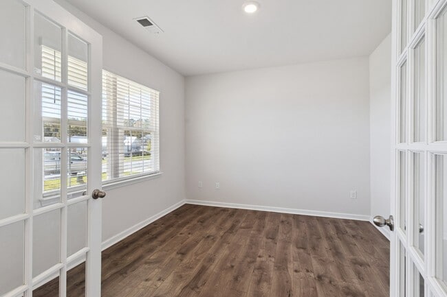 65 Blue Aspen Dr, Fuquay Varina, NC 27526 - photo 2