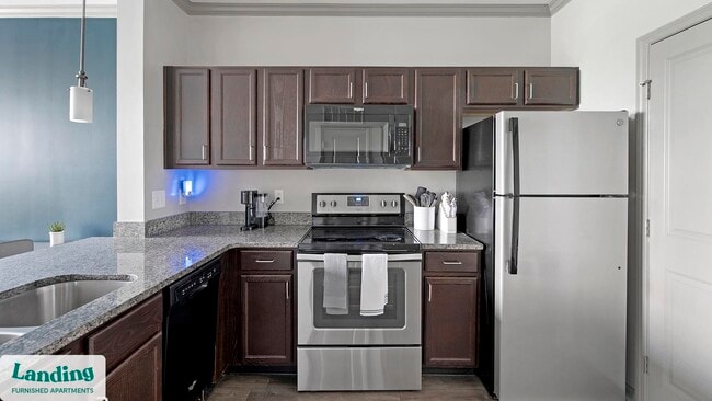 225 Walden Village Ln unit 426.1412903, Nashville, TN 37210 - photo 3