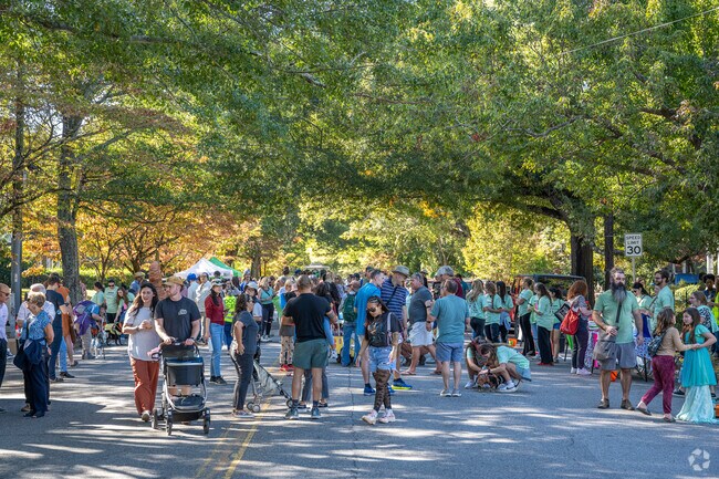 Boo-le-bark in the Park is one of the top any events in the Boulevard historic district.
