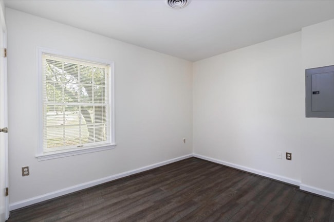 129a Manor Ave N, Chestertown, MD 21620 - photo 7