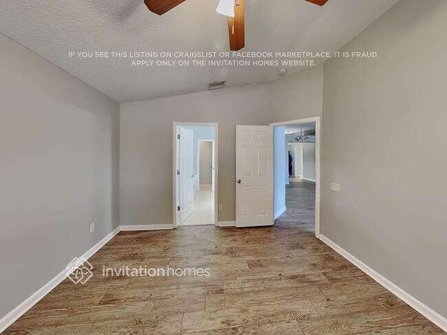 10418 Soaring Eagle Dr, Riverview, FL 33578 - photo 6