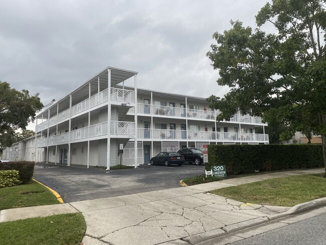 New paint on exterior of Condo 2022.