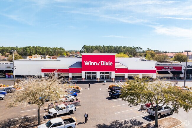 Grab your groceries in Asbury Lake from the local Win-Dixie.