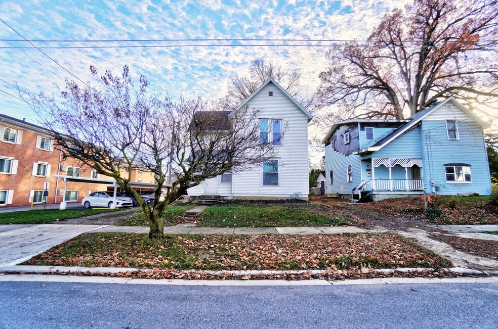 1117 W High St, Lima, OH 45805 - photo 1