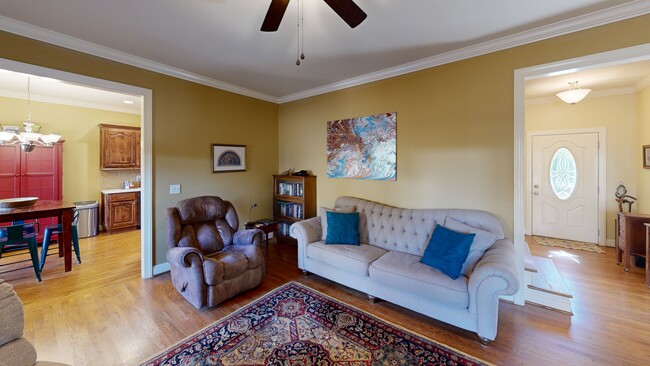 445 Big Oak Cir, Pell City, AL 35128 - photo 2