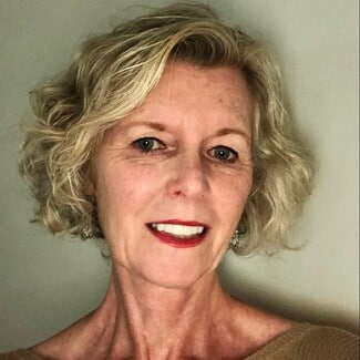 Debra Strathearn