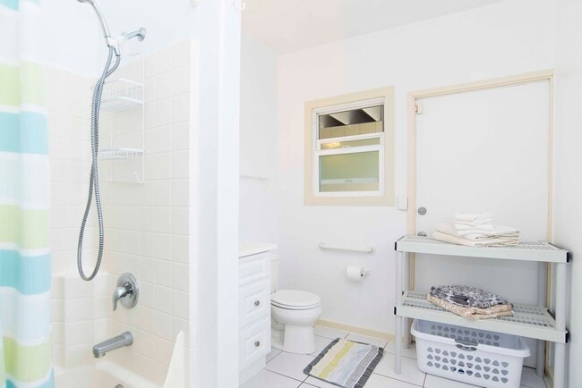 1153 Kina St unit kina lanai, Kailua, HI 96734 - photo 7