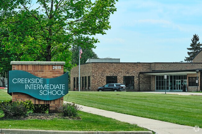 Creekside Intermediate pairs Language, Science and Social Studies with robust creative programs.