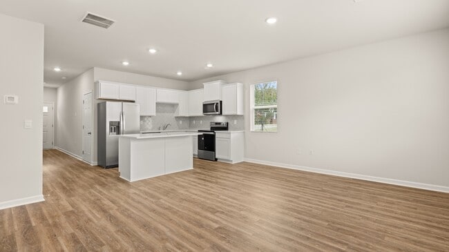 121 Kenmore Cir, Perry, GA 31069 - photo 6