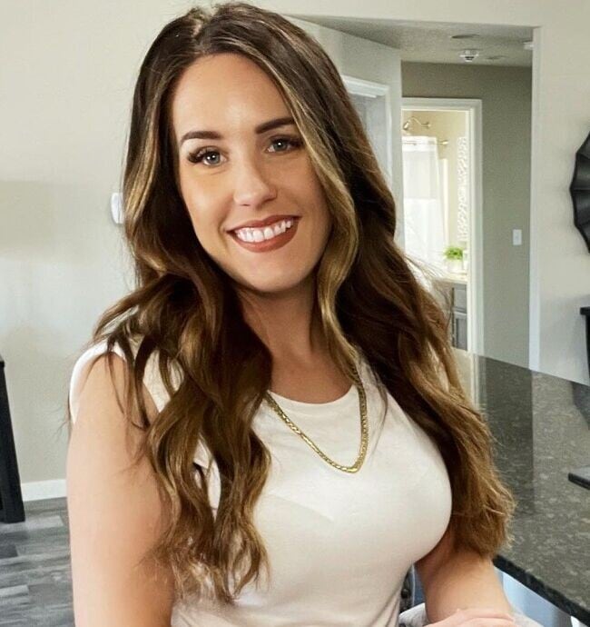 Amanda Hart