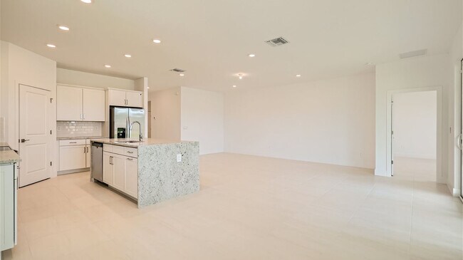 6510 SE Park Trace Dr unit 36207129, Stuart, FL 34997 - photo 4