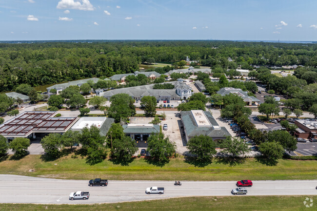 Citizens High is just off the main highway in Fleming Island.