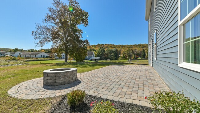 1570 Warm Spring Rd unit 38492788, Chambersburg, PA 17202 - photo 7