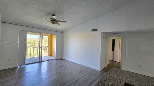 2200 E Preserve Way, Miramar, FL 33025 - photo 4