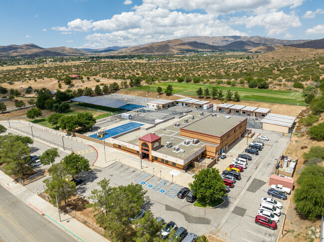 Meadowlark Elementary School has sports fields and courts in the vicinity.
