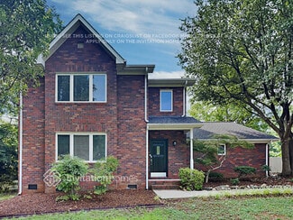 512 Wyre Forest Ct, Charlotte, NC 28270
