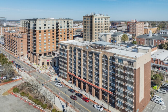 Leland is near downtown Wilmington with many employers and popular restaurants and shops.